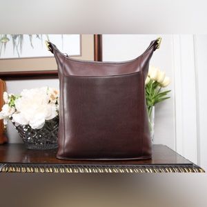 Vintage COACH #9060 Slim Duffle bag